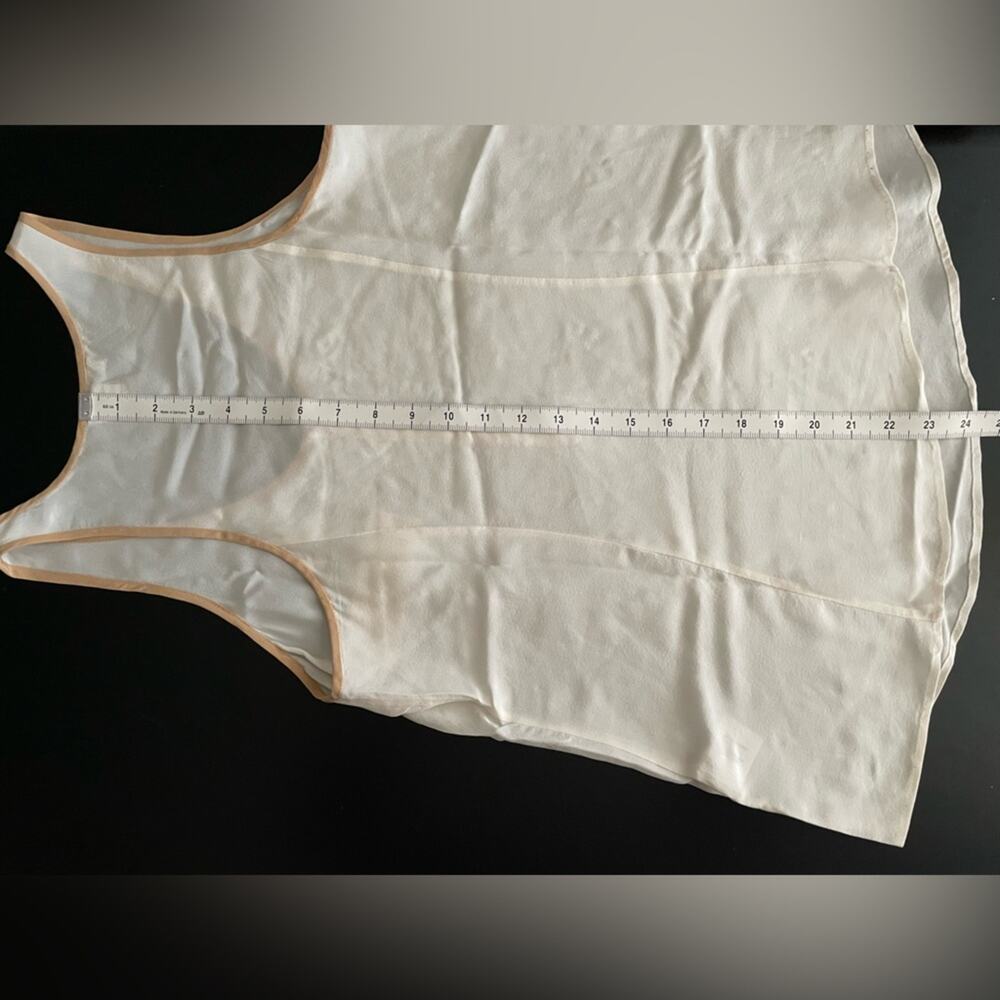 Joie - Silk Cream Tank Top with Pocket Detail size XS - Picture 10 of 10
